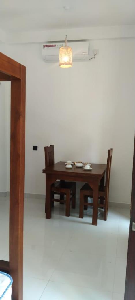 Villa Elegant - Weligama Buitenkant foto